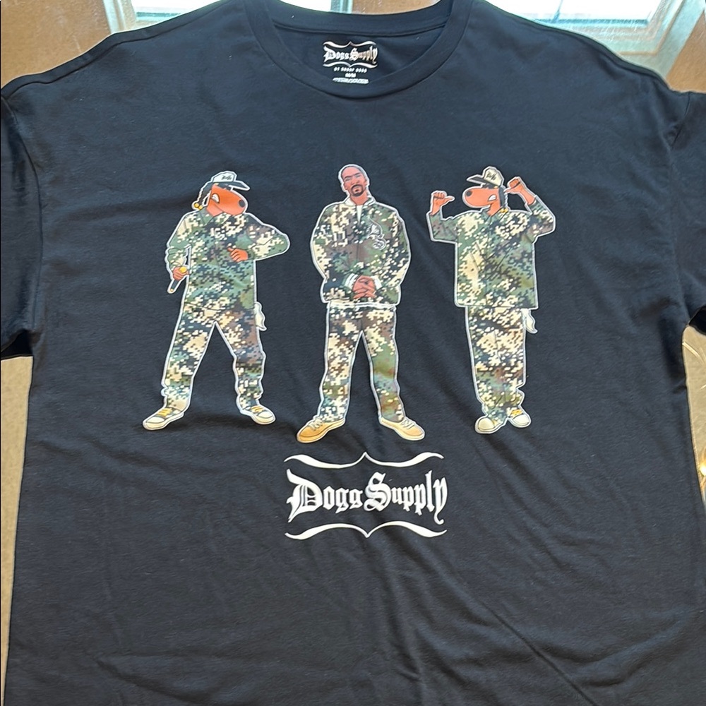 Dogg Supply Black Graphic Tee